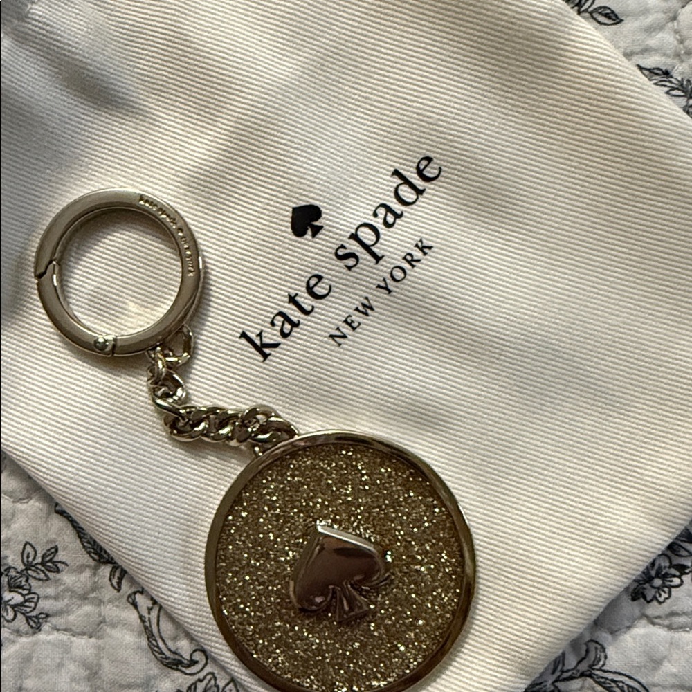 kate spade gold glitter spade keychain key & card holder - Picture 6 of 7